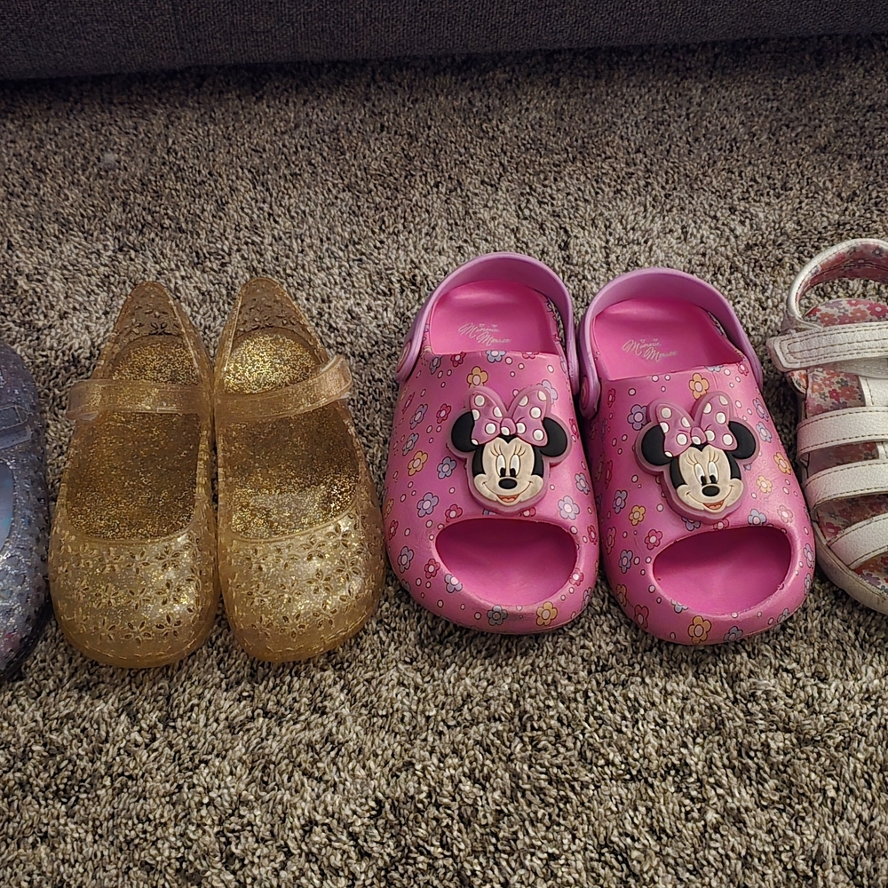 BUNDLE of Sandals